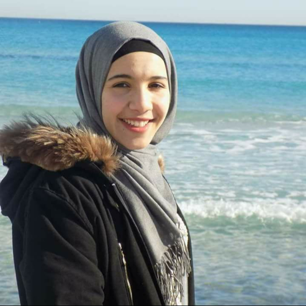 FADWA  AOUIJ